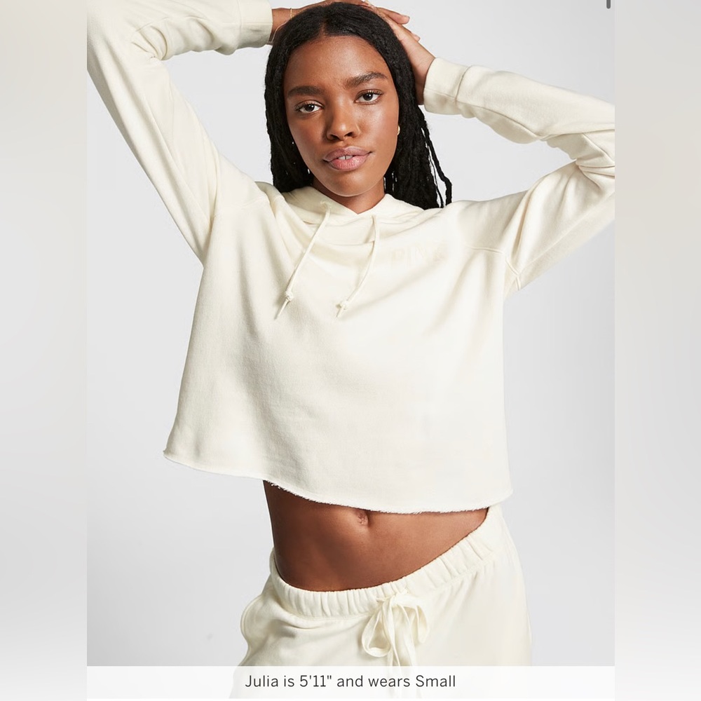 Pink Victoria’s Secret Brand Cream Colored Cropped Hoodie Size Medium
